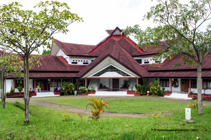 Universitas Cenderawasih (UNCEN) - Jayapura