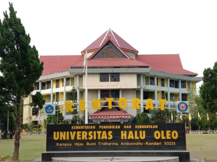 Universitas Halu Oleo (UHO) - Kendari