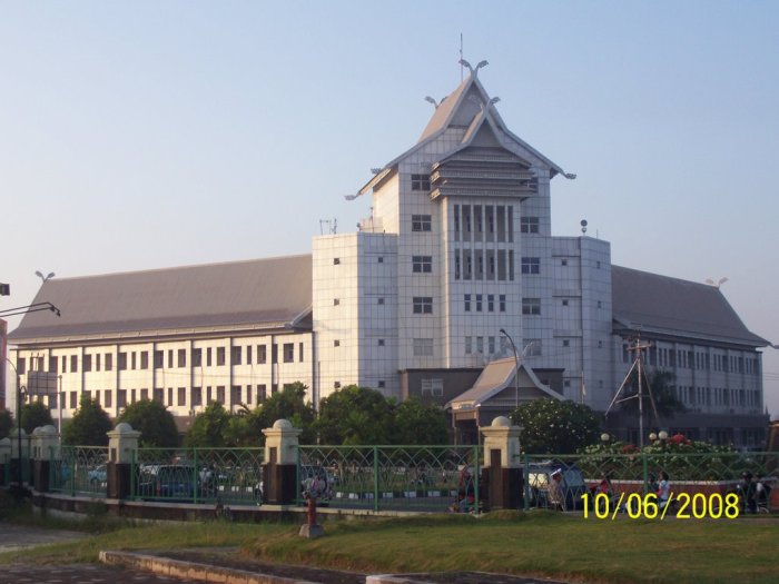 Universitas Riau (UNRI) - Pekanbaru